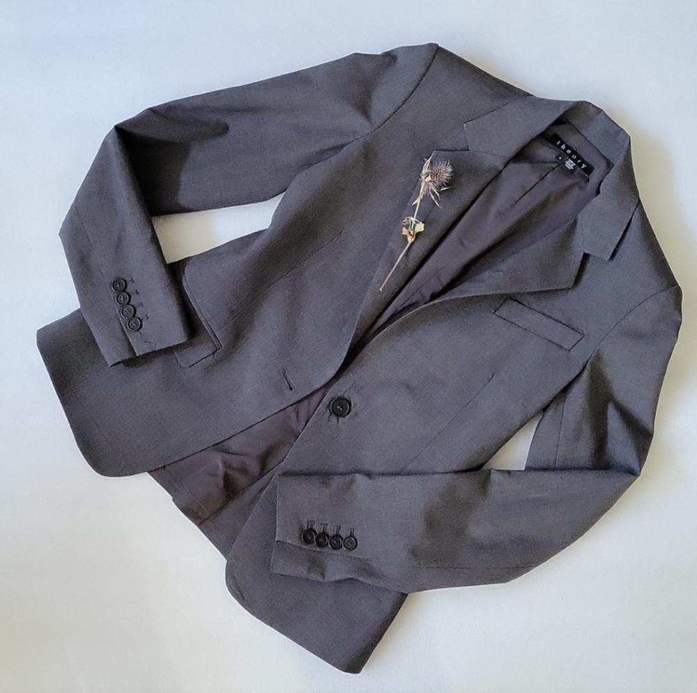New without tags THEORY fitted wool blazer in Charcoal Grey Size 0 (XS)